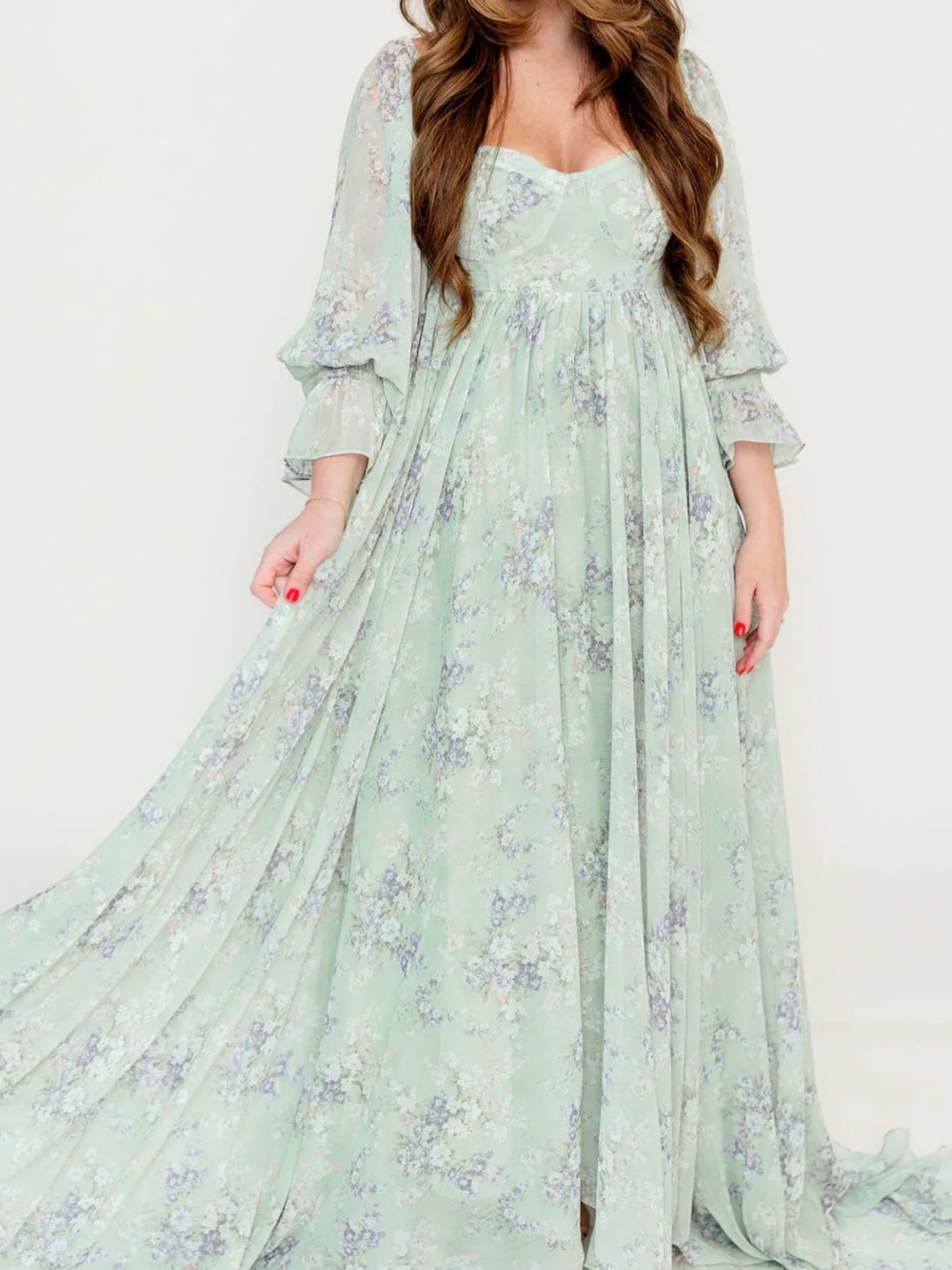 Worth Collective Delilah Maxi Dress with Train - Picture 4 of 8